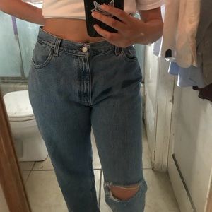 Vintage Levi’s mom jeans